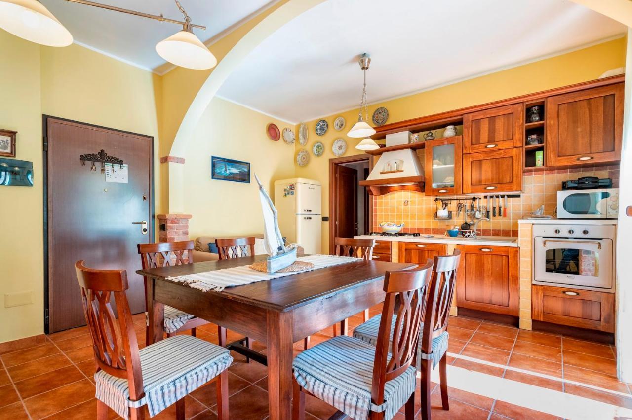 Sardinia Re - Foscolo 8 Apartamento