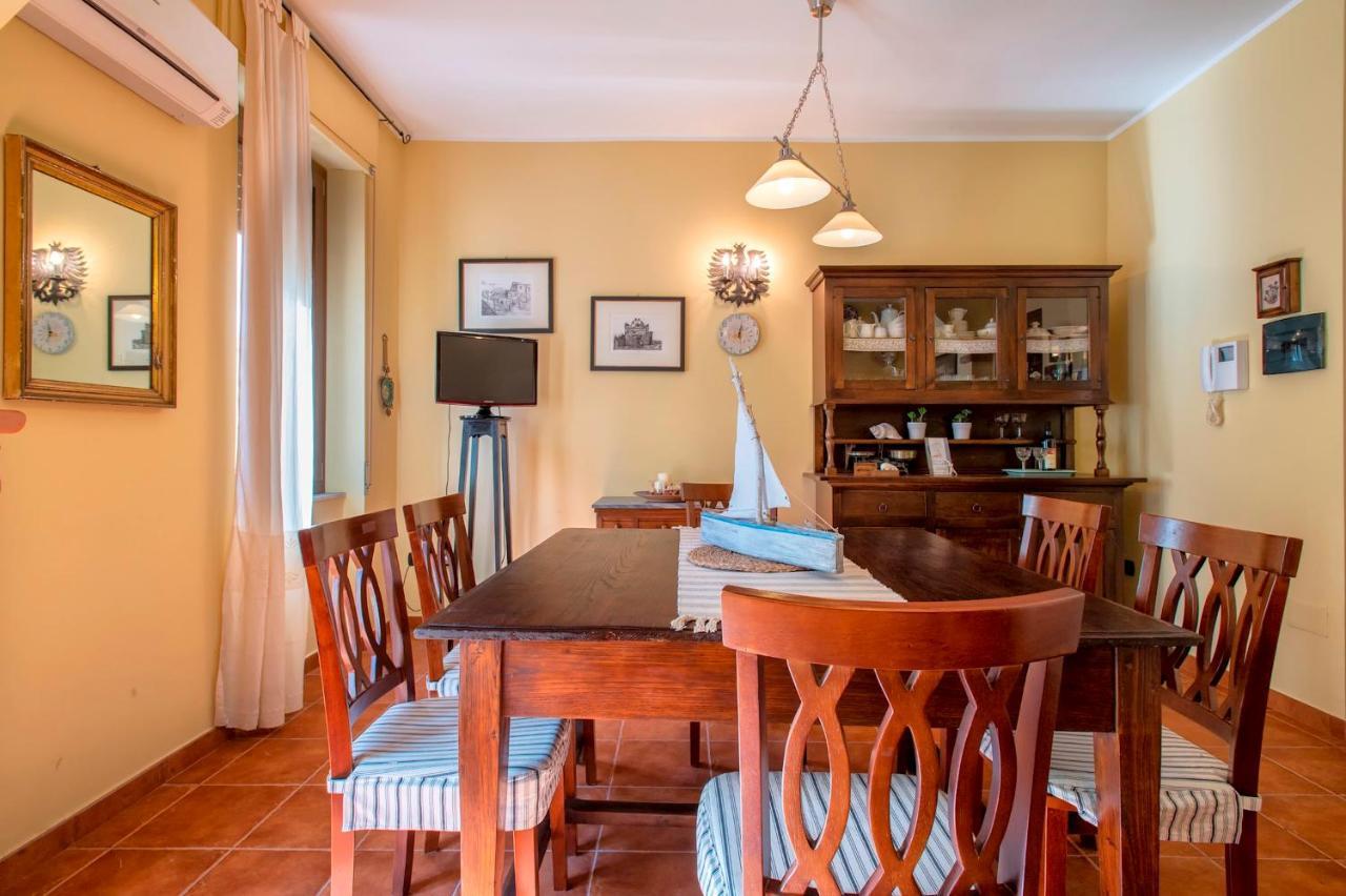 Sardinia Re - Foscolo 8 Apartamento