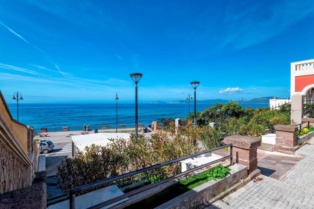 Sardinia Re - Foscolo 8 Apartamento *